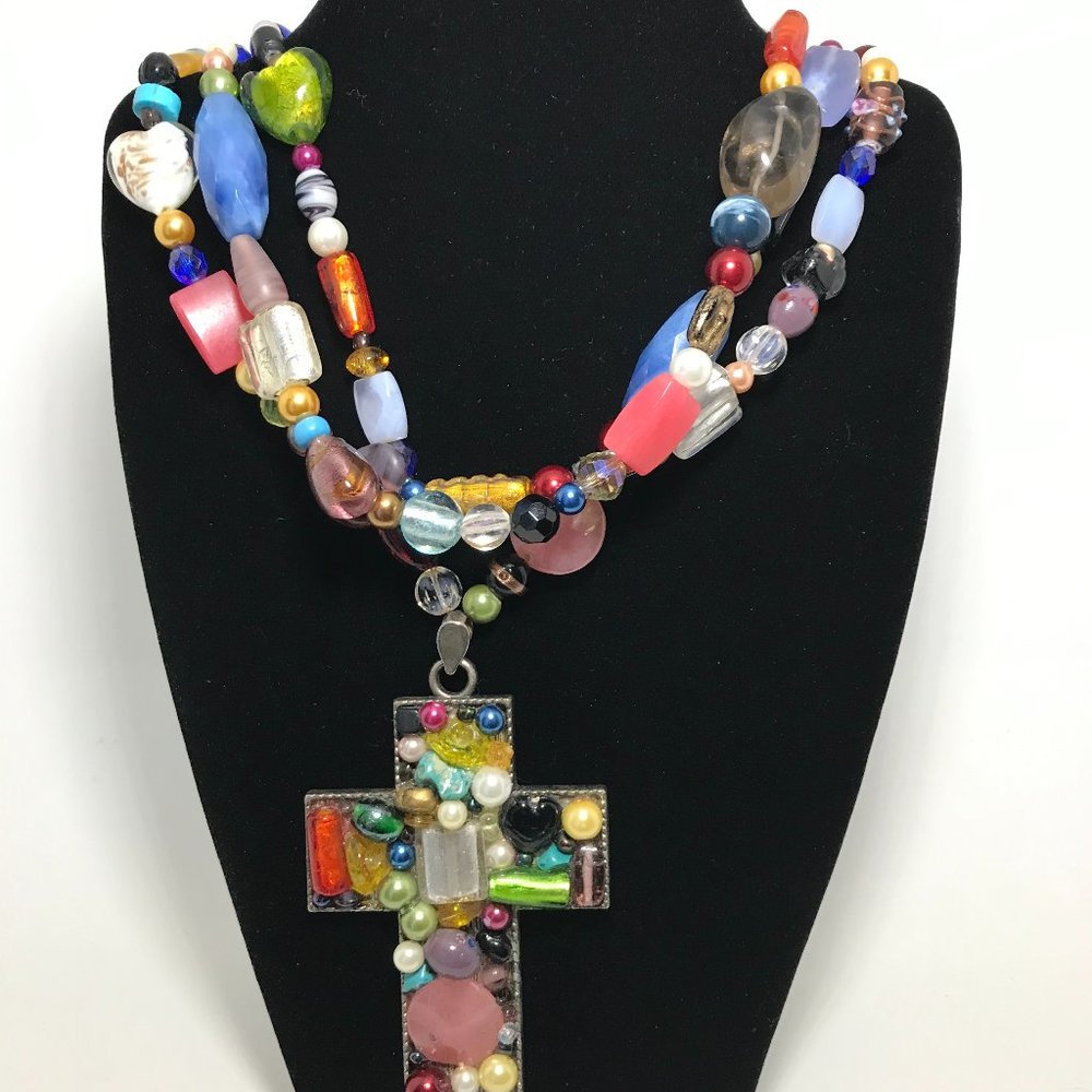 Handcrafted Jewelry by Maksoa
